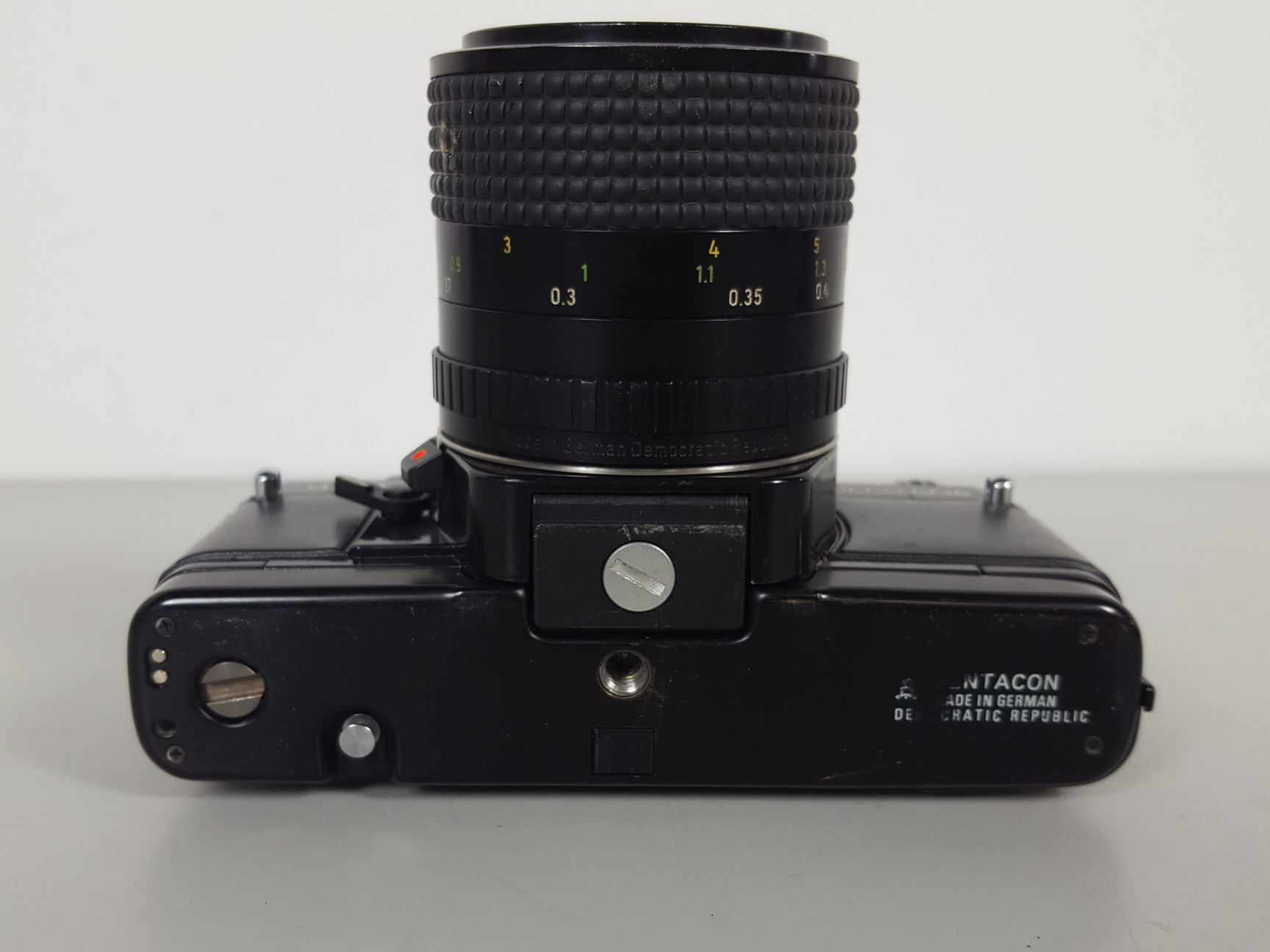 Image of Lot of 3 Vintage Film Cameras Practika L & BC 1 & Canon EOS 10