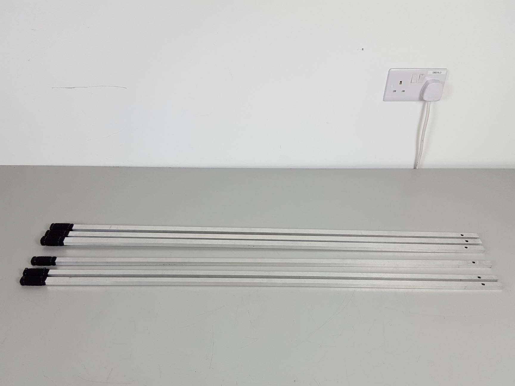 Image of Harkins Screens Easi-Rect Rear Projection Stand and Screen 12' x 6'11" 366x274cm