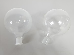 Thumbnail image of Job Lot Jointed Lab Glassware, Round Bottomed Flasks, Condensers, Chemistry