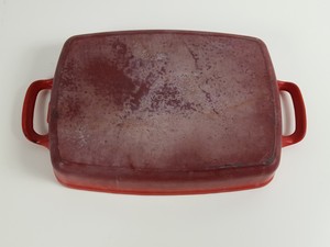Thumbnail image of 22 x Vogue Red Rectangular Cast Iron Dishes 2.8 Litre GH320 for Hot Food Servery
