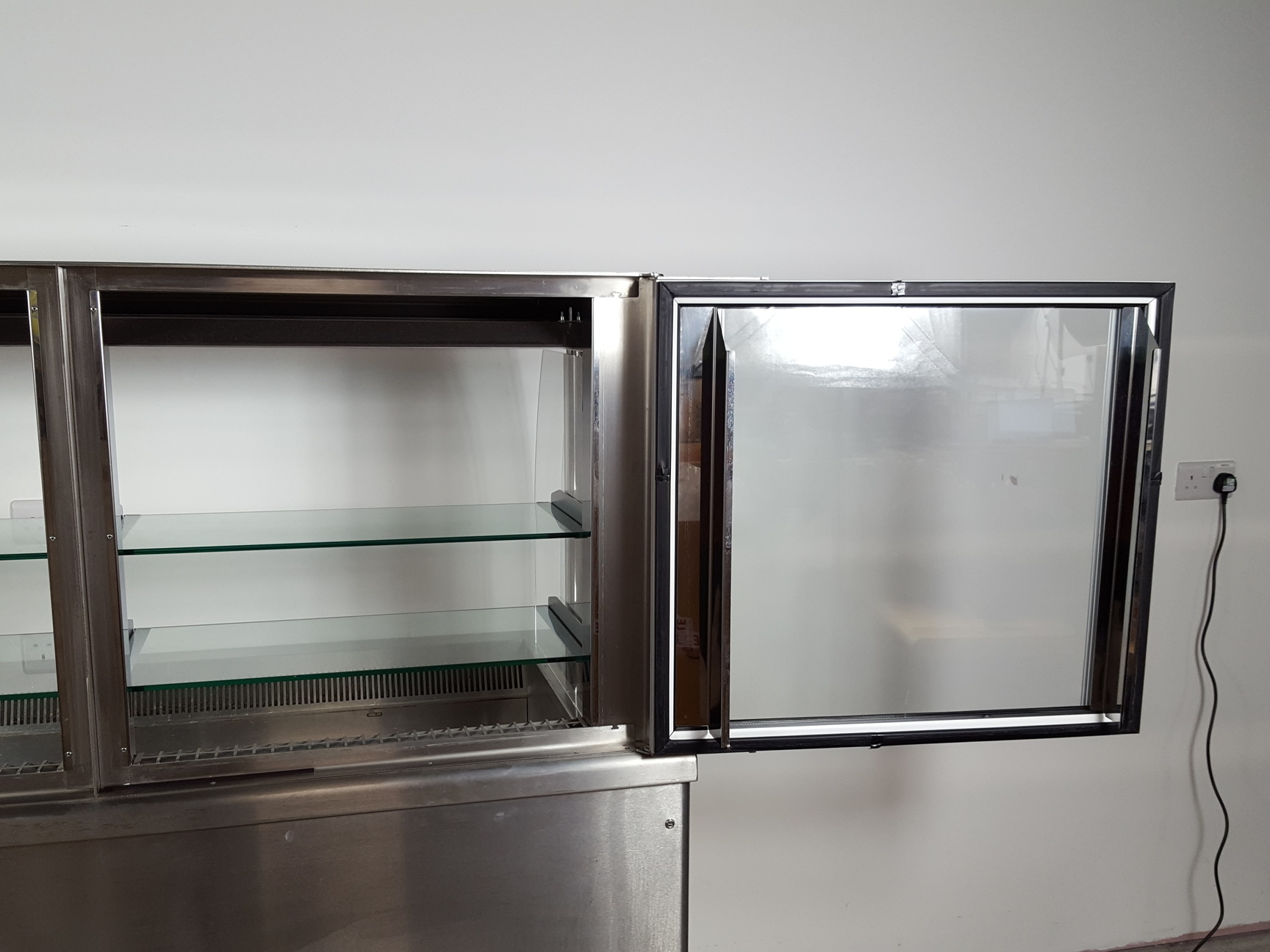 Image of Victor Caribbean Multi-Tier Refrigerator CARIB73.716 & Spare Drip Tray Catering
