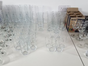 Thumbnail image of 211 x Mixed Commercial Bar Glasses - Branded, Beer, Wine, Pint, Half-Pint