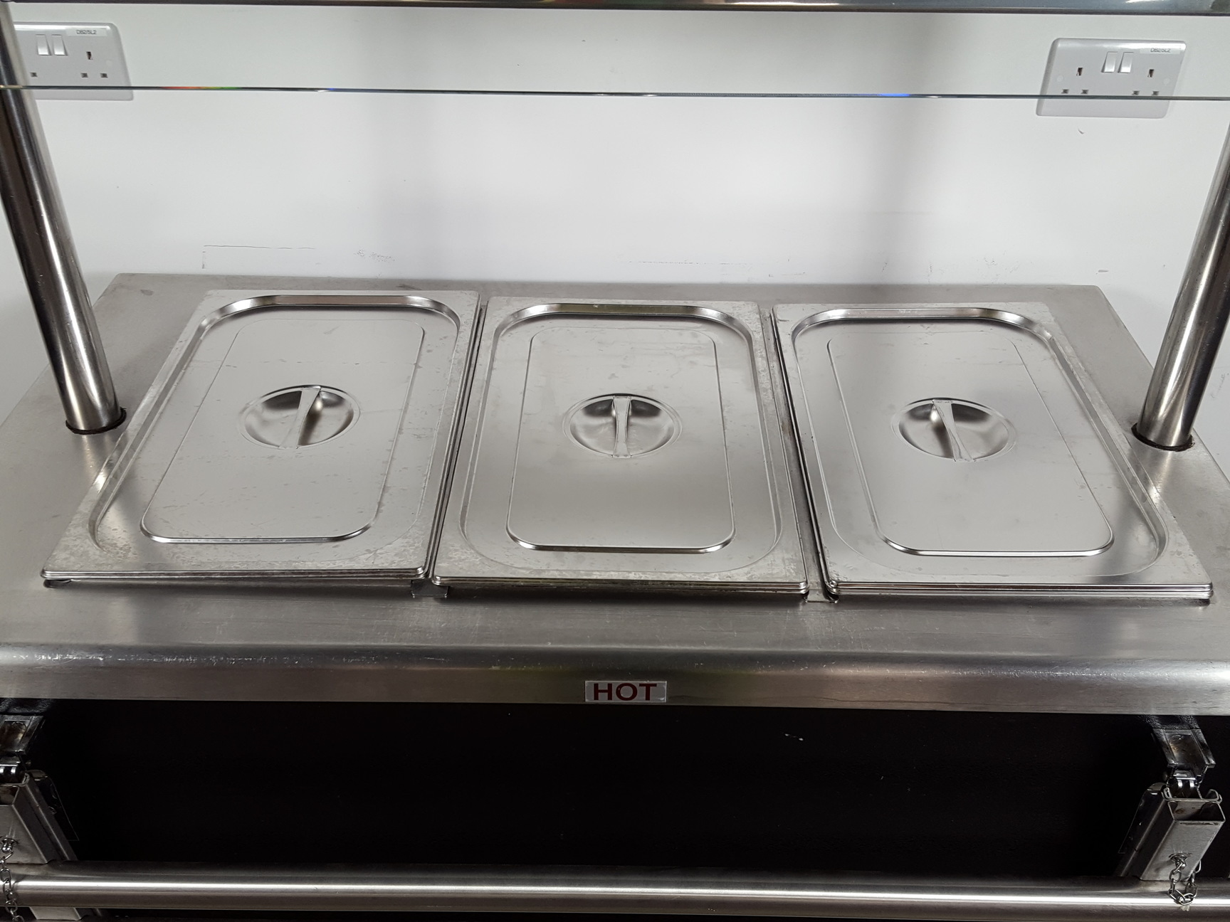 Image of Victor Caribbean Bain-Marie Hot Cupboard With Heated Gantry CARIB2.312Q