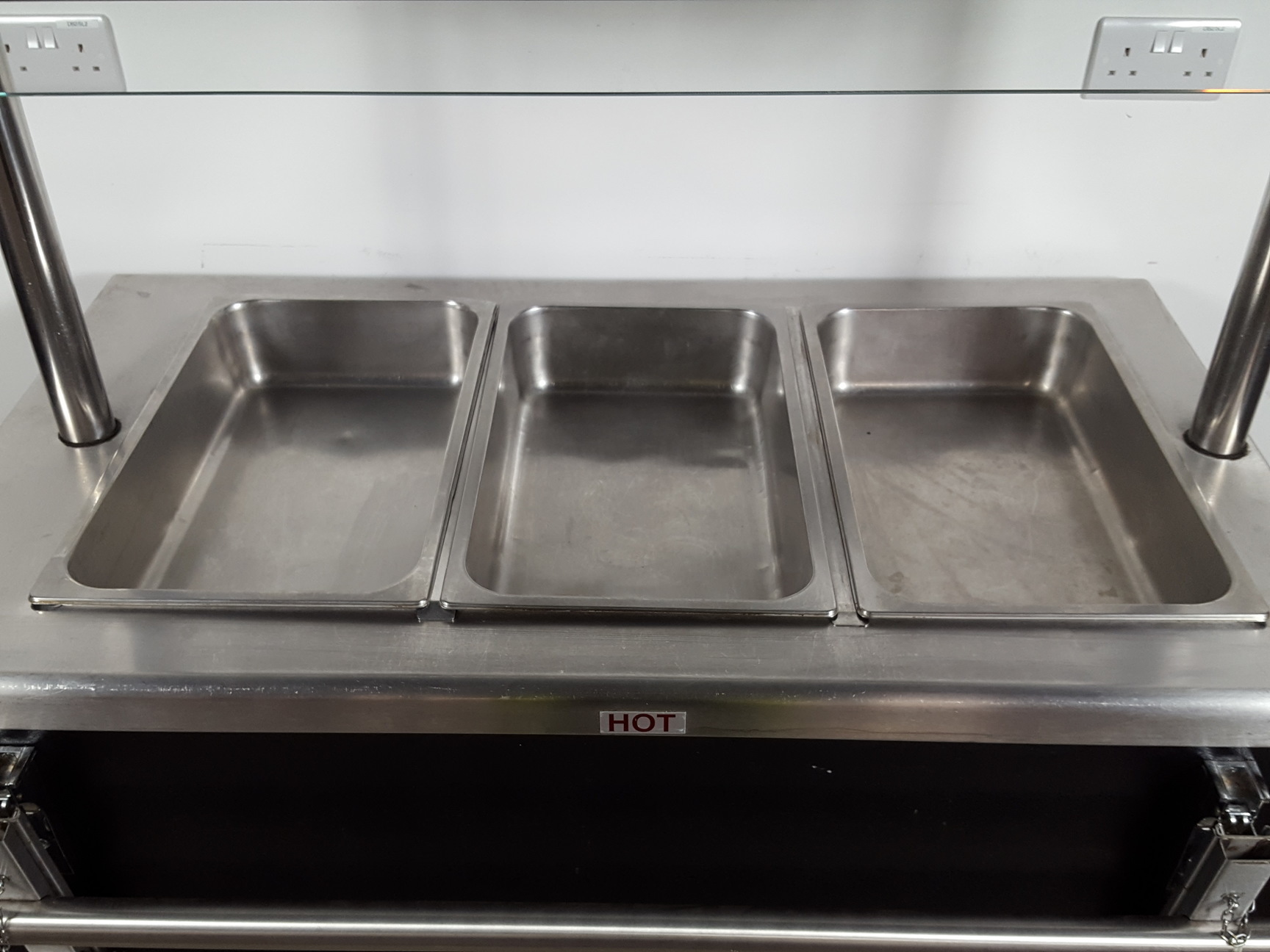 Image of Victor Caribbean Bain-Marie Hot Cupboard With Heated Gantry CARIB2.312Q