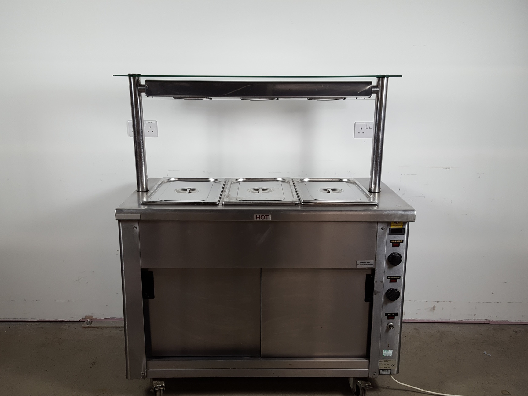 Image of Victor Caribbean Bain-Marie Hot Cupboard With Heated Gantry CARIB2.312Q