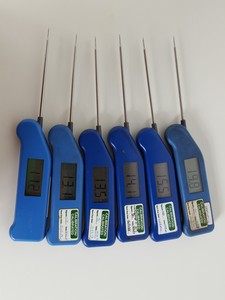 Thumbnail image of 6 x Eti Ltd Superfast Thermapen Electric Thermometers Lab
