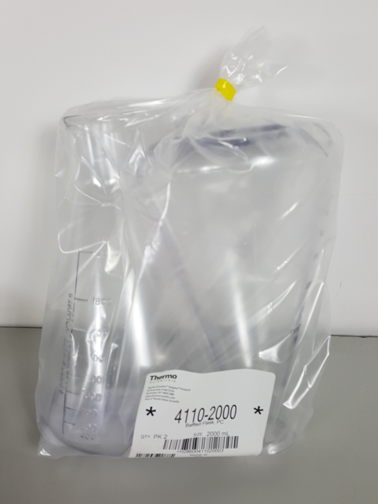 Image of 4 x Thermo Scientific 2000ml 2L Baffled Erlenmeyer Flasks PC Lab 4110-2000