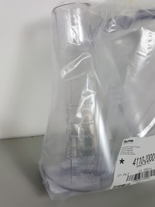 Thumbnail image of 4 x Thermo Scientific 2000ml 2L Baffled Erlenmeyer Flasks PC Lab 4110-2000