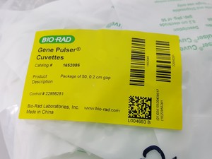 Thumbnail image of 50 x Bio-Rad Gene Pulser/MicroPulser Electroporation Cuvettes, 0.2 cm 1652086 