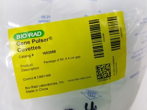 Thumbnail image of 50 x Bio-Rad Gene Pulser Electroporation Cuvettes 0.4cm Gap Lab  1652088