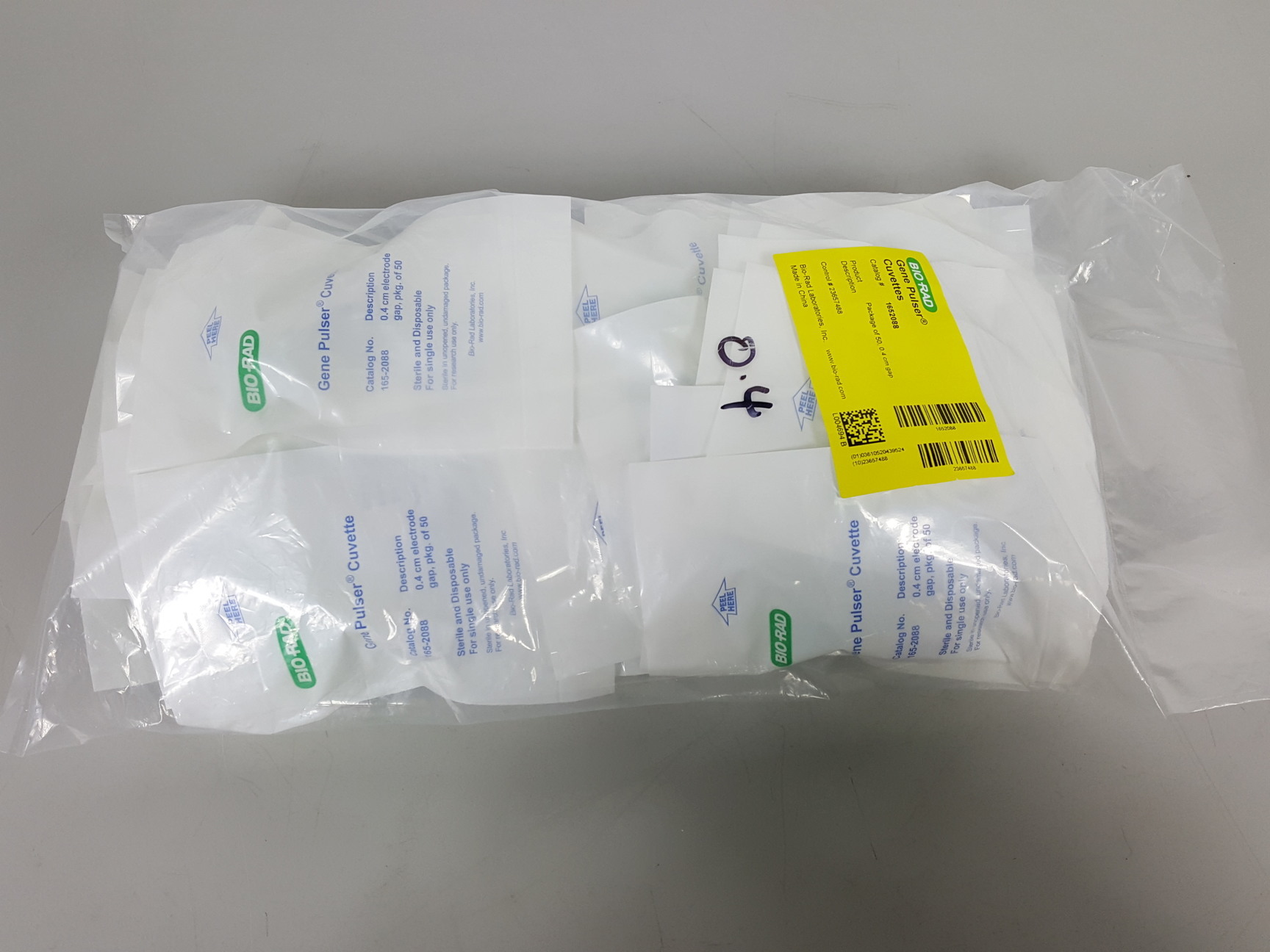 Image of 50 x Bio-Rad Gene Pulser Electroporation Cuvettes 0.4cm Gap Lab  1652088