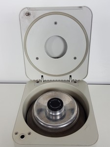 Thumbnail image of Eppendorf Centrifuge 5415 C 14000rpm Microcentrifuge w/  Rotor Lab
