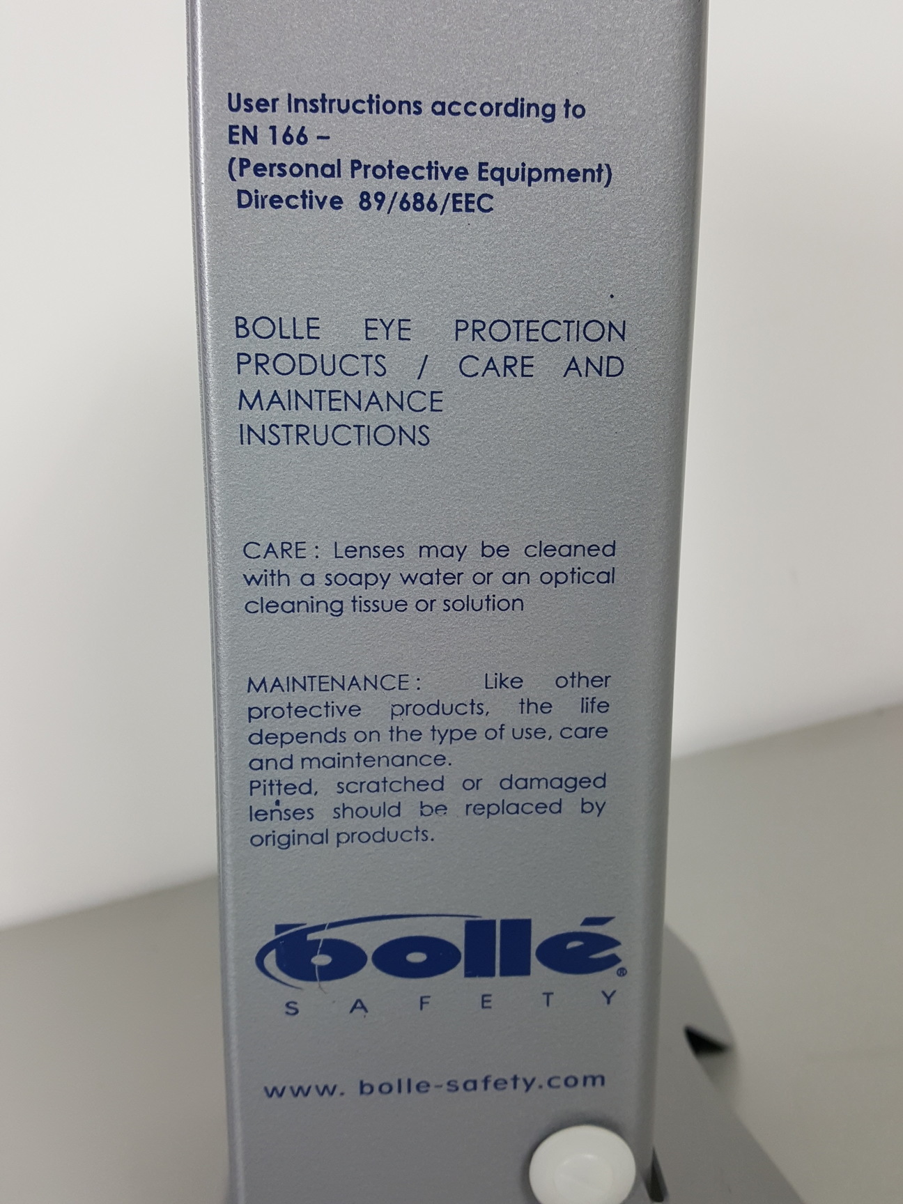 Image of Bolle Safety Eyewear/ Goggles/ Spectacles Dispenser Lab