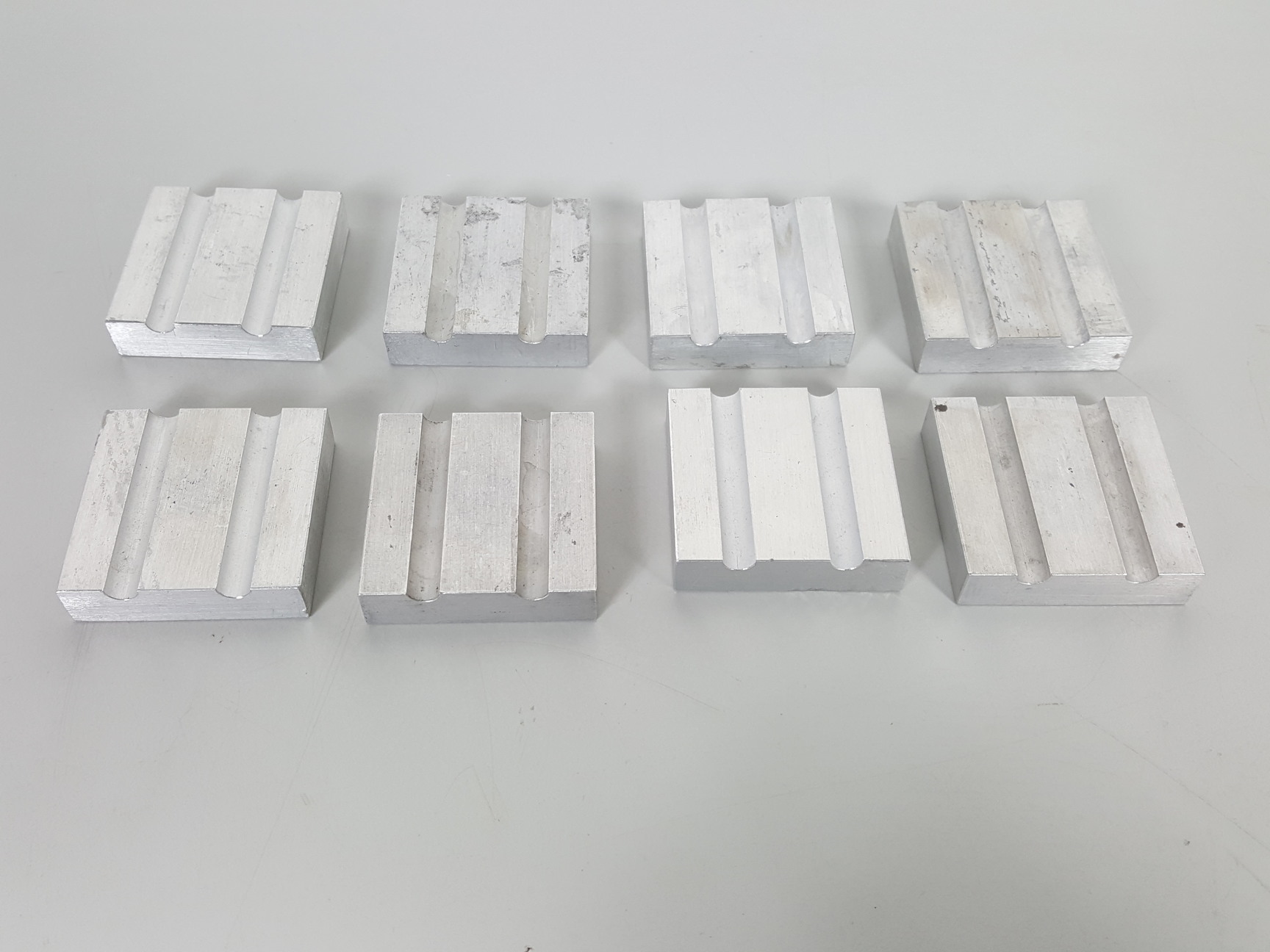 Image of Jones Chromatography HPLC Column Block Heater Model 7970 with Blocks Lab