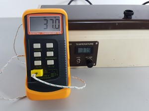 Thumbnail image of Jones Chromatography HPLC Column Block Heater Model 7970 with Blocks Lab
