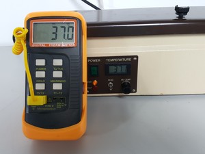 Thumbnail image of Jones Chromatography Model 7970 HPLC Column Block Heater Lab