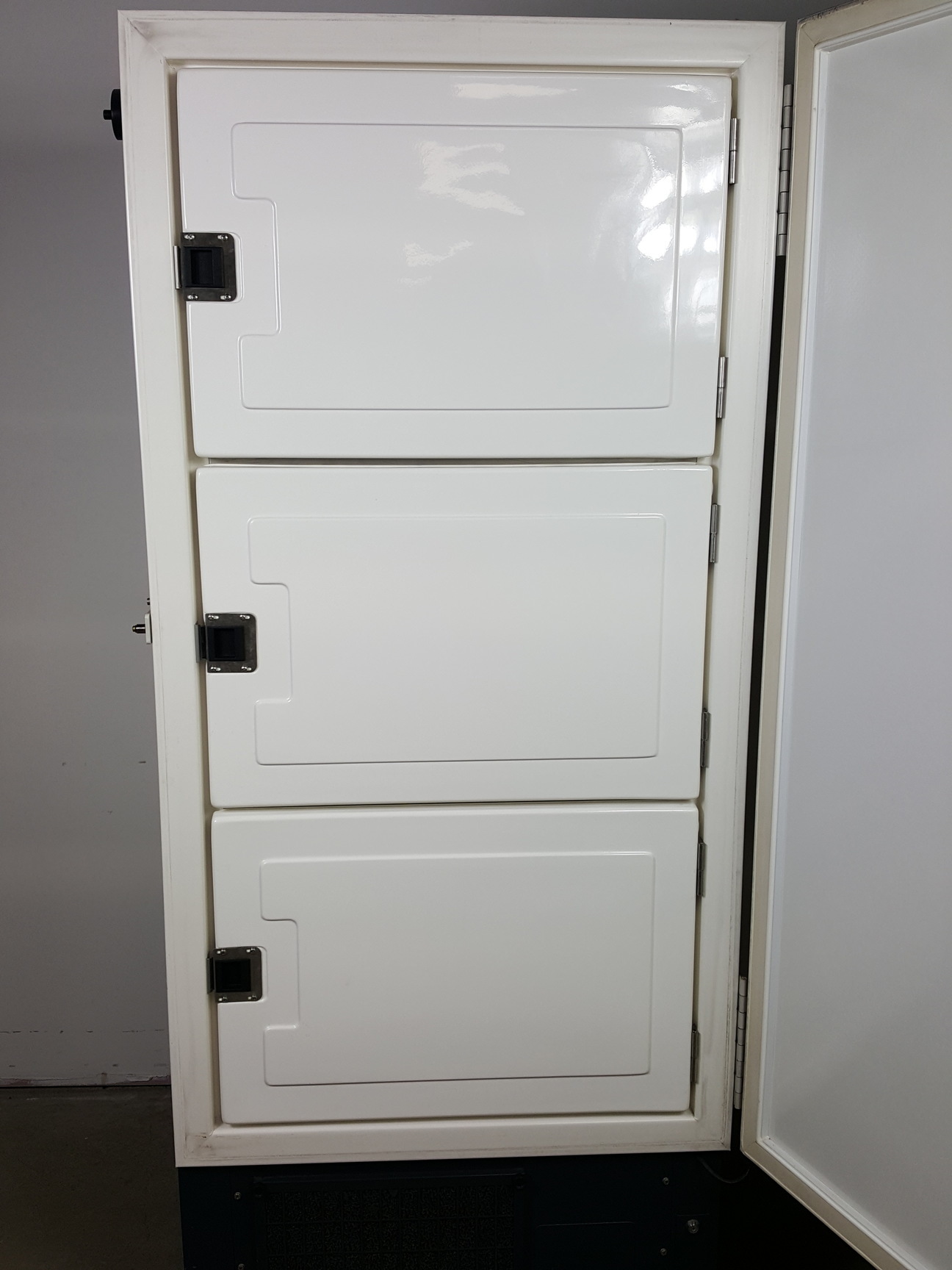 Image of New Brunswick Scientific -86 Ultra Low Temperature Freezer U535