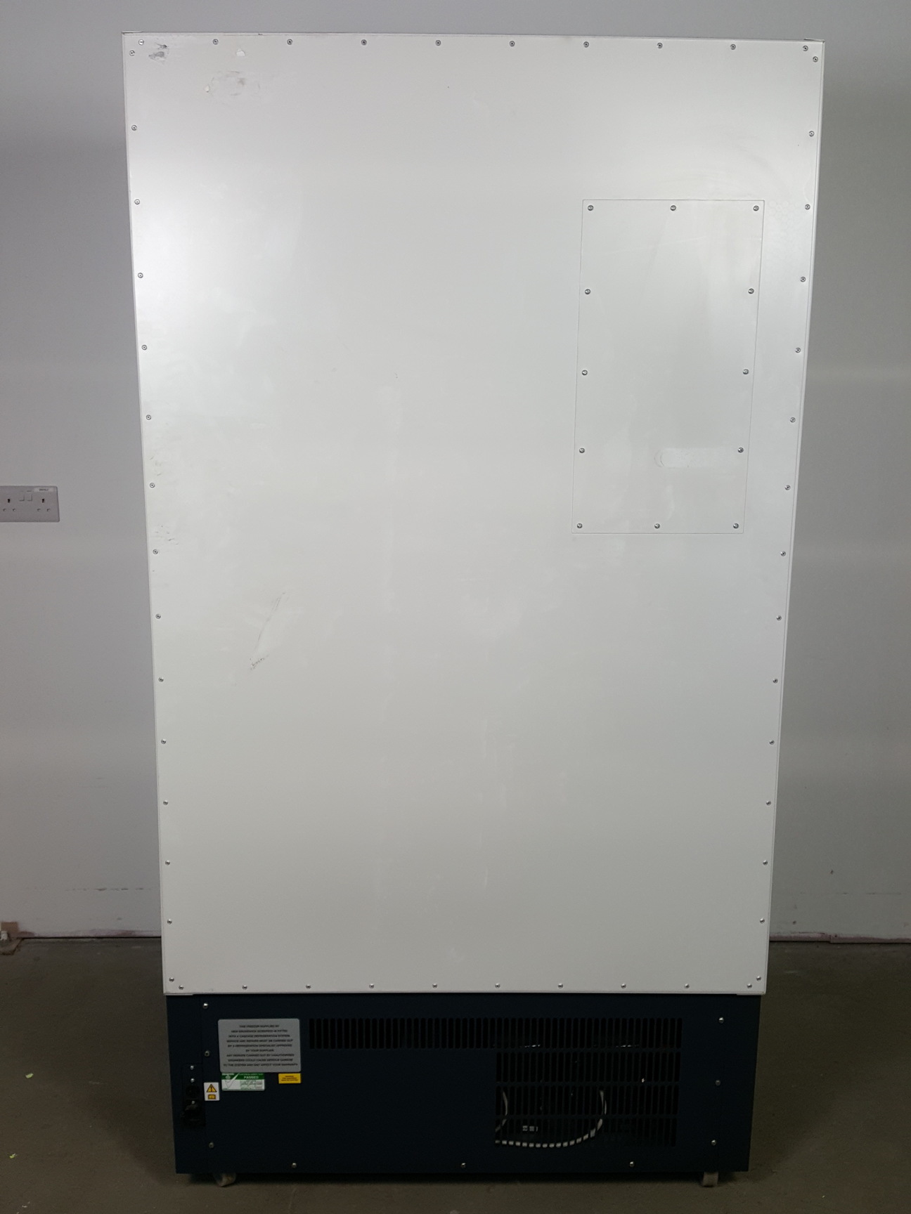 Image of New Brunswick Scientific Ultra Low Temperature Freezer U725 -86