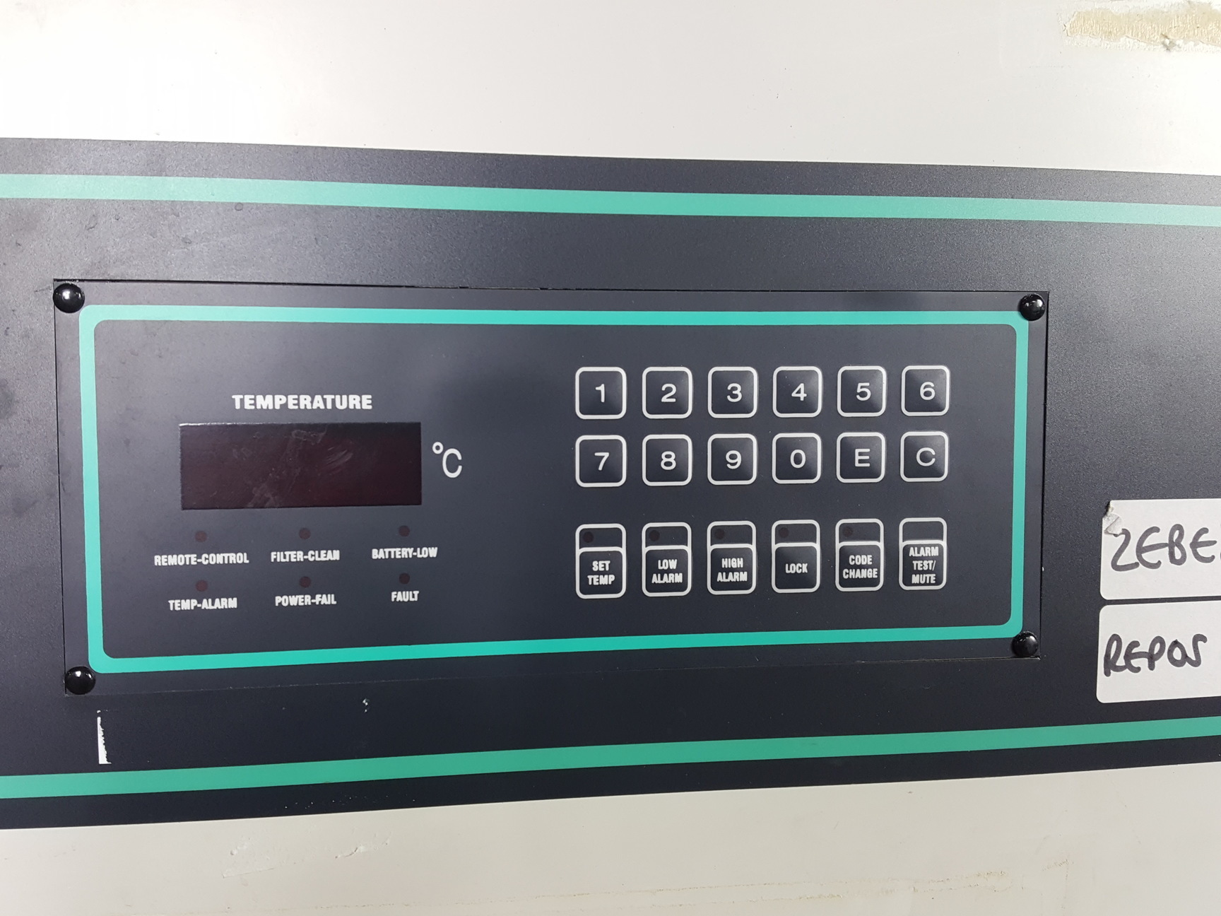 Image of New Brunswick Scientific Ultra Low Temperature Freezer U725 -86