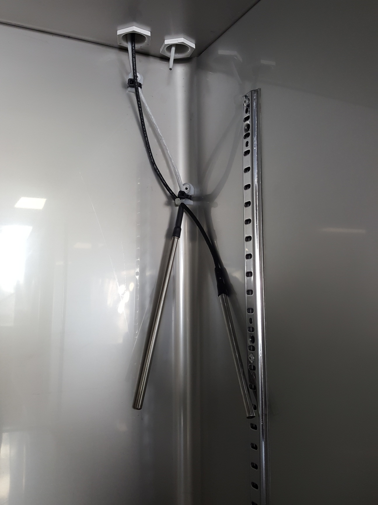 Image of New Brunswick Scientific Ultra Low Temperature Freezer U725 -86