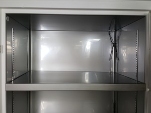 Thumbnail image of New Brunswick Scientific Ultra Low Temperature Freezer U725 -86
