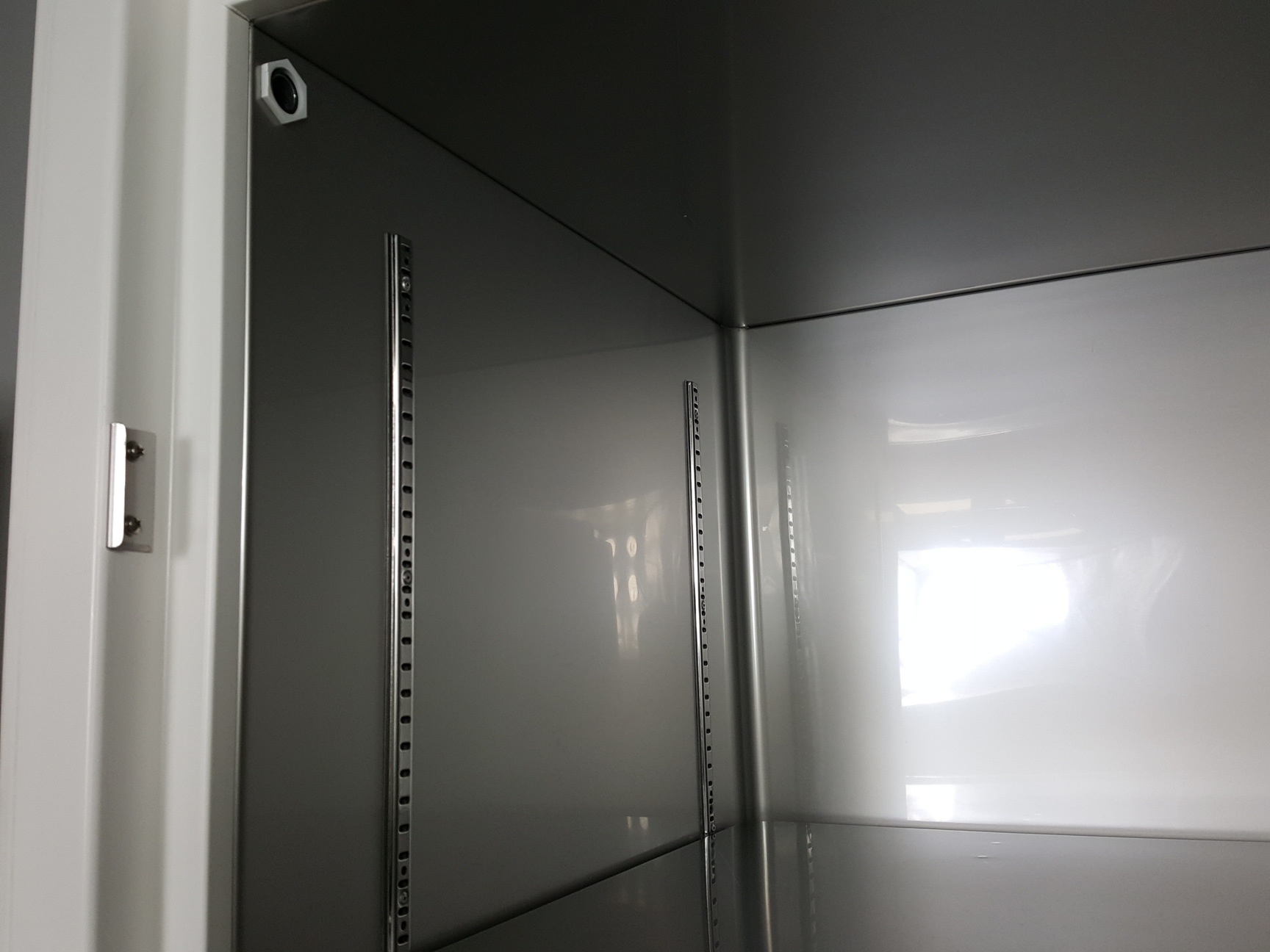 Image of New Brunswick Scientific Ultra Low Temperature Freezer U725 -86