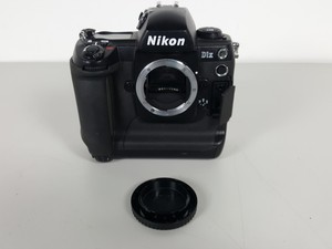 Thumbnail image of NIKON D1 X 5.47 Megapixel SLR Digital Camera