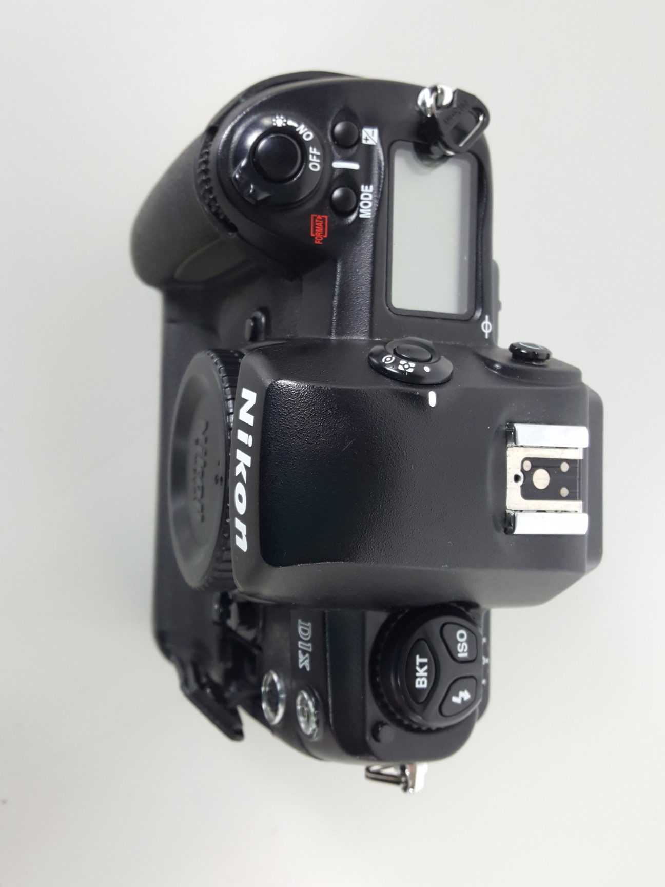 Image of NIKON D1 X 5.47 Megapixel SLR Digital Camera