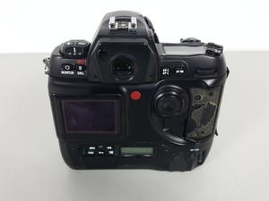 Thumbnail image of NIKON D1 X 5.47 Megapixel SLR Digital Camera