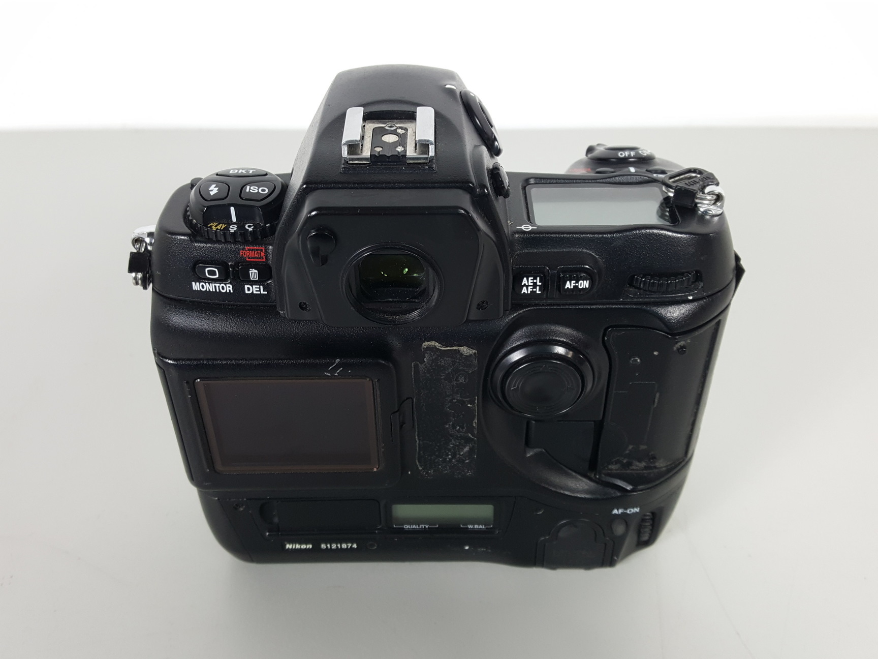 Image of NIKON D1X 5.47 Megapixel SLR Digital Camera
