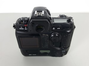 Thumbnail image of NIKON D1X 5.47 Megapixel SLR Digital Camera