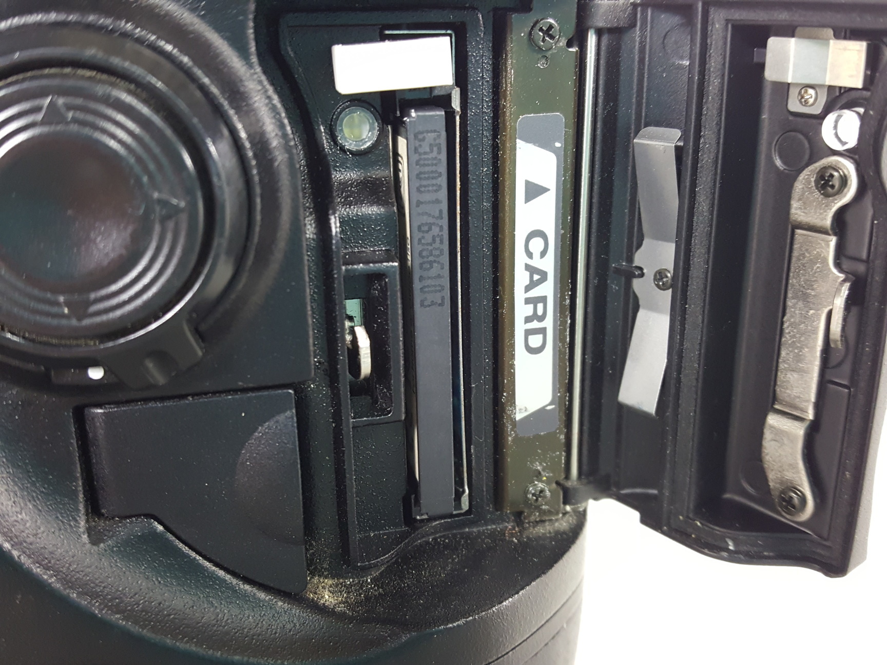 Image of NIKON D1X 5.47 Megapixel SLR Digital Camera