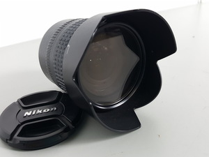 Thumbnail image of Nikon DX AF-S NIKKOR 18-70mm 1:35 - 4.5G ED Lens With Hood & Cap