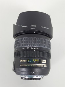 Thumbnail image of Nikon DX AF-S NIKKOR 18-70mm 1:35 - 4.5G ED Lens With Hood & Cap