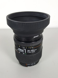 Thumbnail image of Nikon AF NIKKOR 28-105mm 1:3.5 - 4.5D Camera Lens with Rubber Hood 