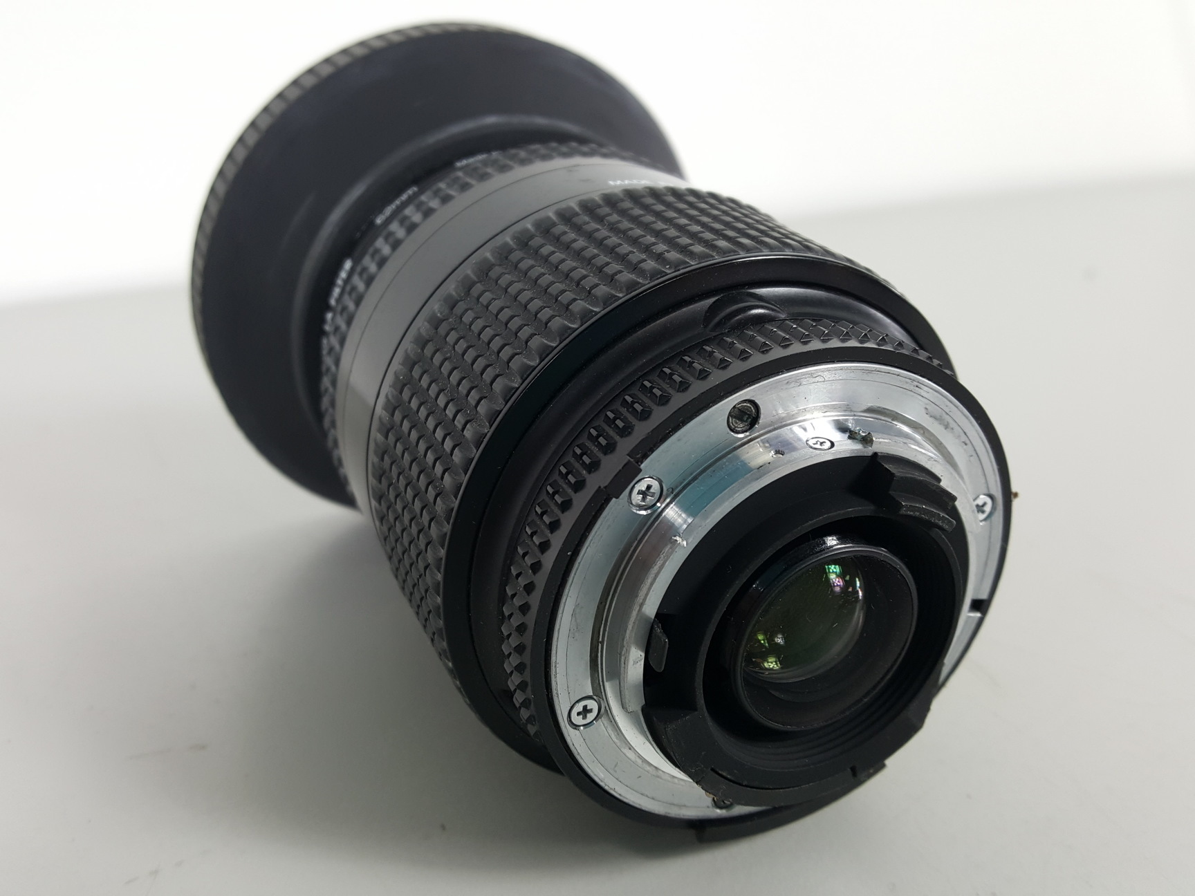 Image of Nikon AF NIKKOR 28-105mm 1:3.5 - 4.5D Camera Lens with Rubber Hood 