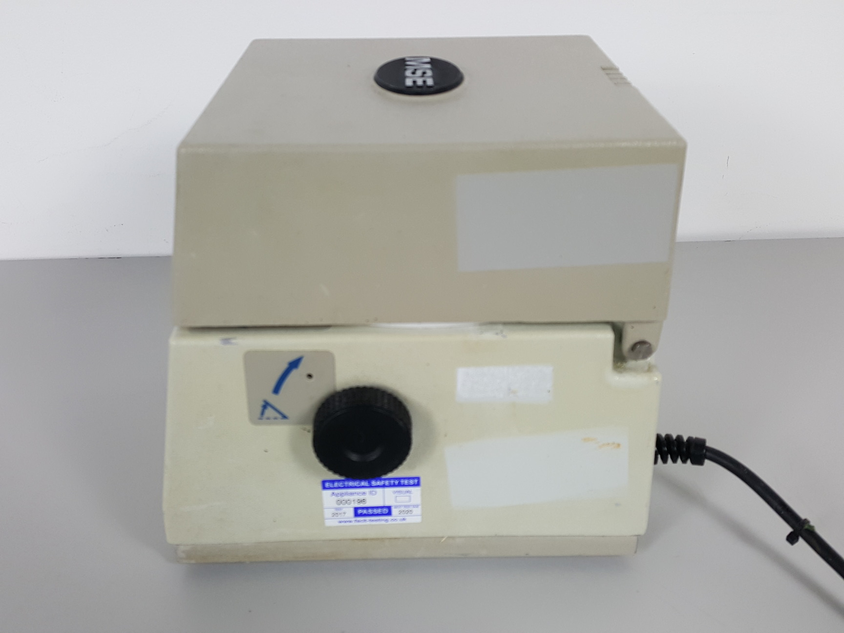 Image of Sanyo MSE Micro Centaur Centrifuge / Microcentrifuge MBS010.CX2.5 Lab