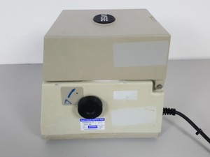 Thumbnail image of Sanyo MSE Micro Centaur Centrifuge / Microcentrifuge MBS010.CX2.5 Lab