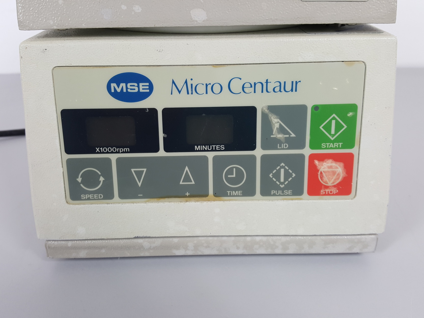 Image of Sanyo MSE Micro Centaur Centrifuge / Microcentrifuge MBS010.CX2.5 Lab