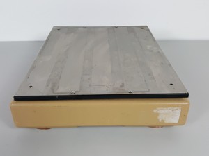 Thumbnail image of Infors Ag Ht Ak 15/6 Labotron Low Profile Benchtop Orbital Shaker 400RPM Lab