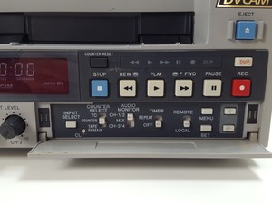 Thumbnail image of Sony DVCAM DSR-40P Digital VideoCassette Recorder DV & Mini DV 