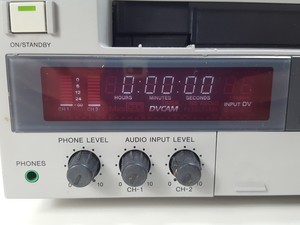 Thumbnail image of Sony DVCAM DSR-40P Digital VideoCassette Recorder DV & Mini DV 