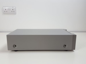 Thumbnail image of Sony DVCAM Digital VideoCassette Recorder Model DSR-40P DV & Mini DV 