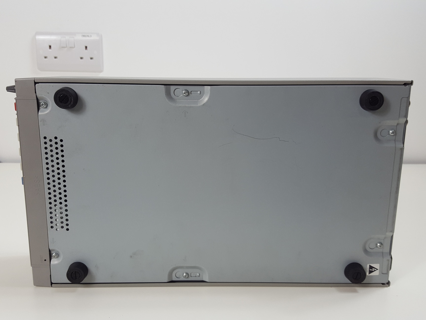Image of Sony DVCAM DSR-25 Digital VideoCassette Recorder DV & Mini DV