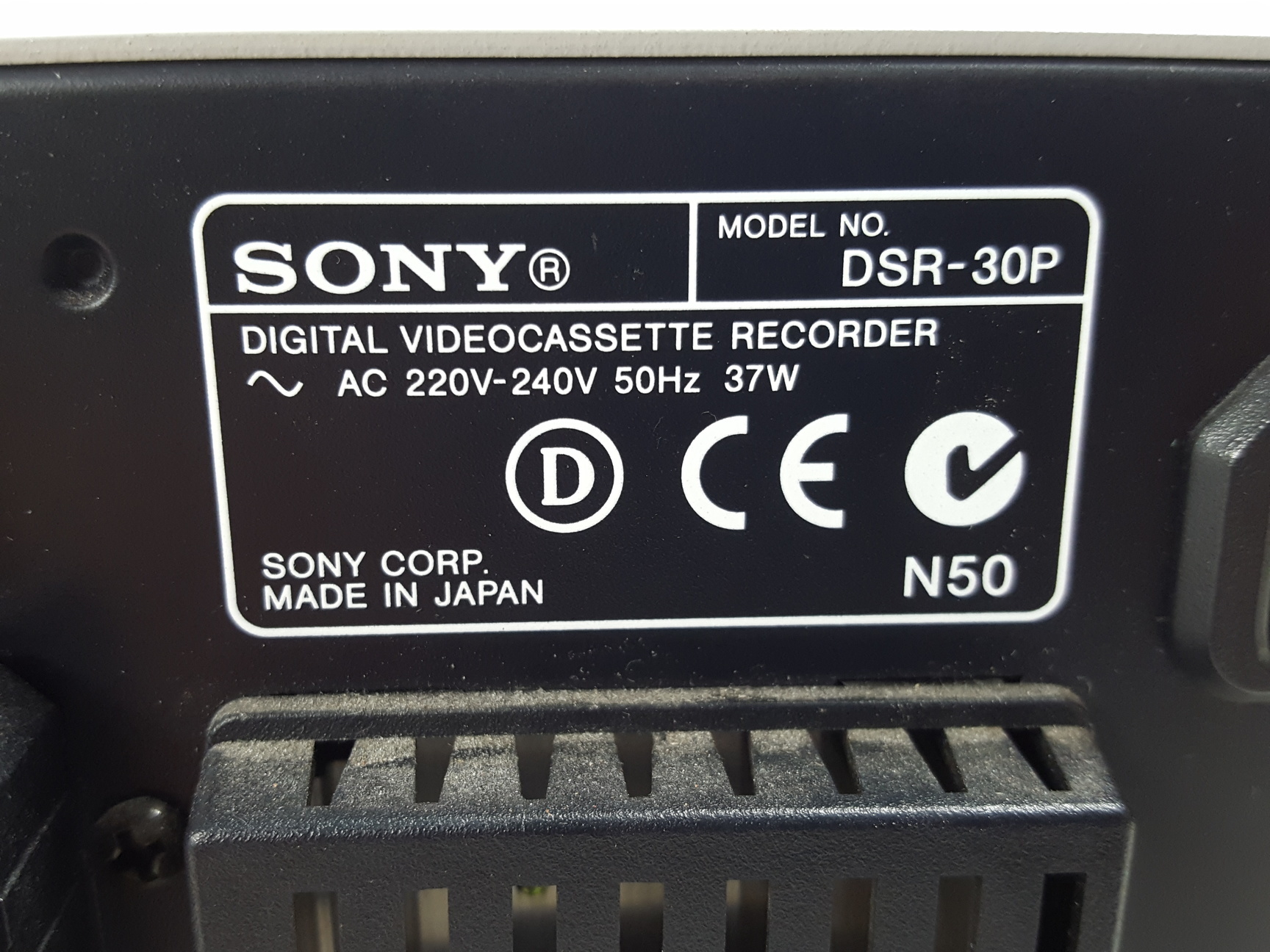 Image of Sony DVCAM DSR-30P Digital VideoCassette Recorder