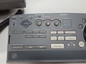 Thumbnail image of Sony DVCAM DSR-30P Digital VideoCassette Recorder