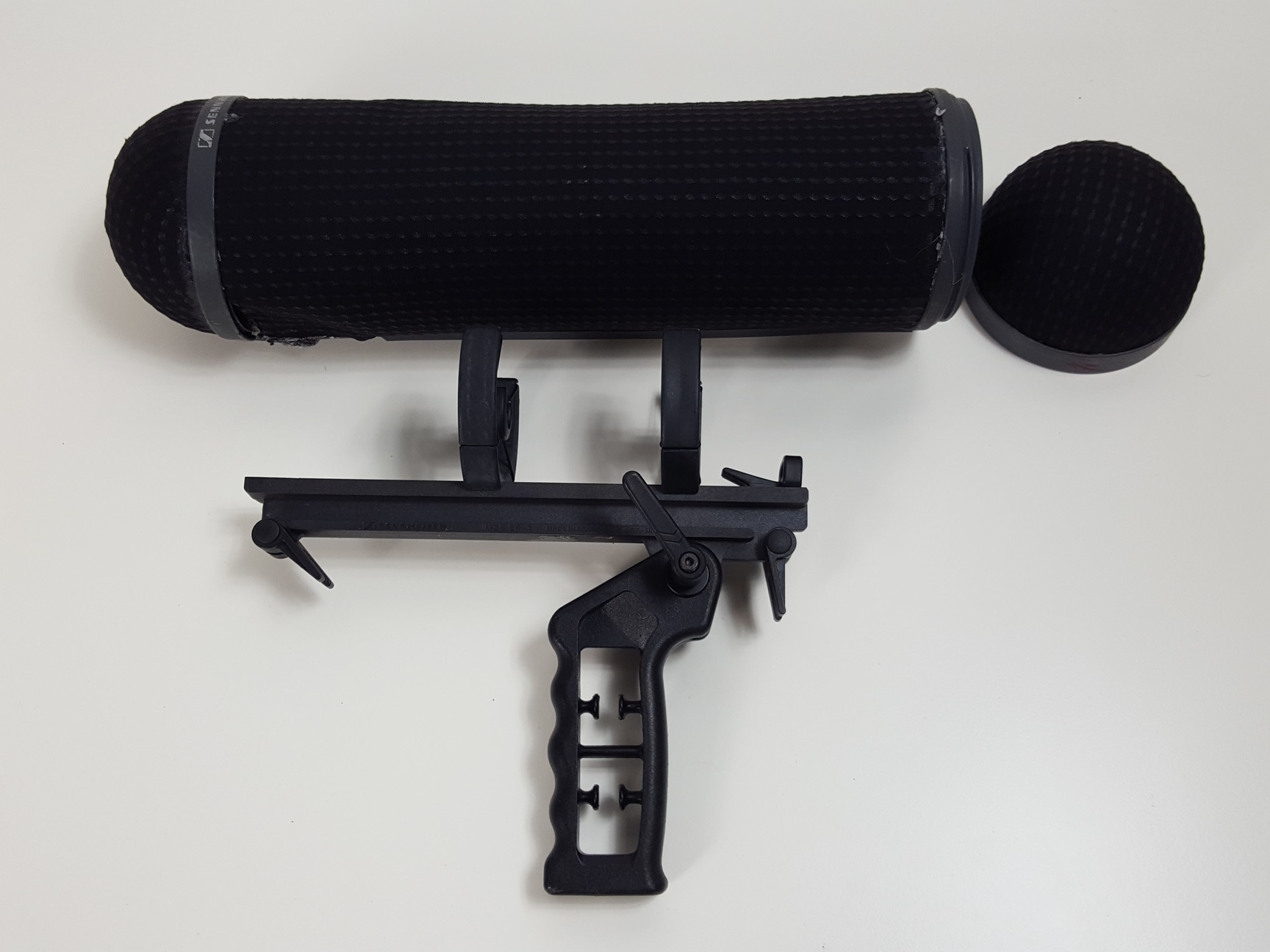 Image of Sennheiser MZW 60-1 Microphone Wind Shield Blimp & MZS 20-1
