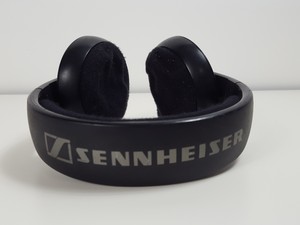 Thumbnail image of Sennheiser HD 465 Stereo DJ Headphones Earphones Over Ear Black