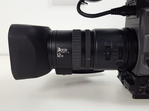 Thumbnail image of Sony DSR-250P Digital Video Camera w/ DXF-801CE Electronic Viewfinder