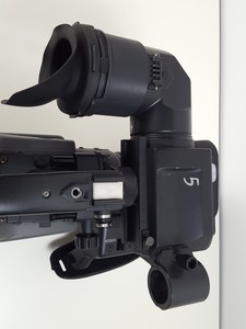 Thumbnail image of Sony DSR-250P Digital Video Camera w/ DXF-801CE Electronic Viewfinder